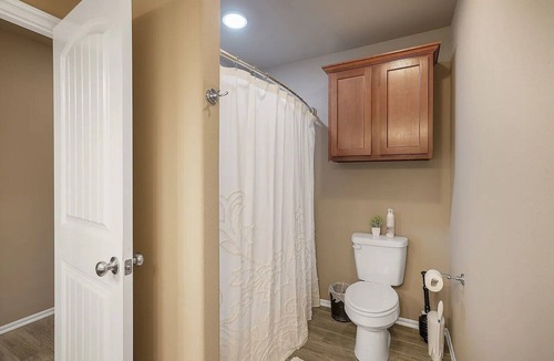 Claremore House | Claremore Cozy Cottage - Near Downtown