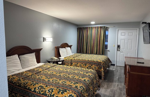 Claremore Hotel | Claremore Motor Inn