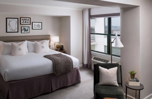 Gold Coast Hotel | Claridge House Chicago, Tapestry Collection by Hilton