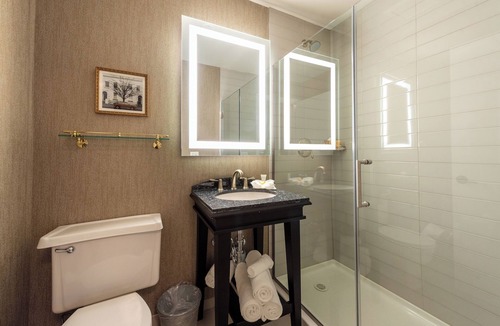 Gold Coast Hotel | Claridge House Chicago, Tapestry Collection by Hilton
