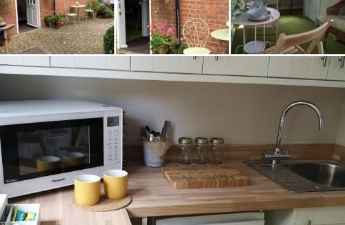 Dormansland Bed & Breakfast | Claridge House Retreat Centre