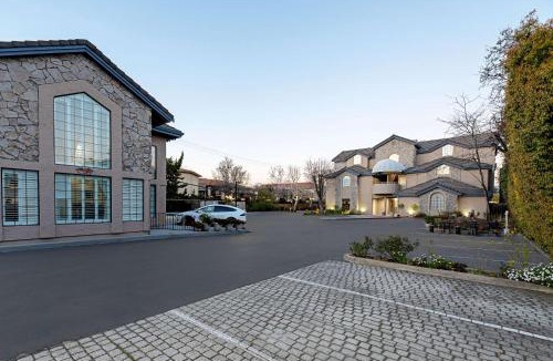 South San Jose Hotel | Clarion Inn Silicon Valley