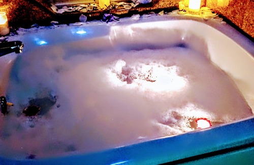 Haubstadt Hotel | Clarion Pointe Evansville North