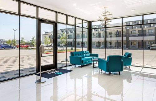 Port Arthur Hotel | Clarion Pointe Port Arthur-Beaumont South