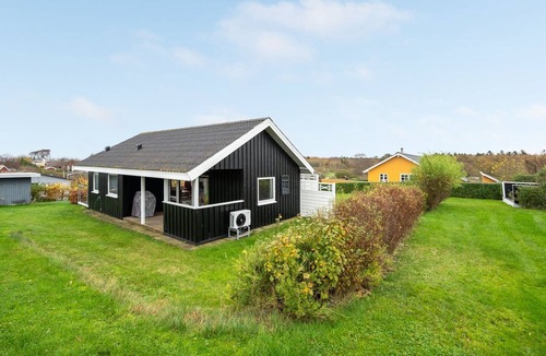 Floutrup House | "Clarita" - 300m to the fjord by Interhome