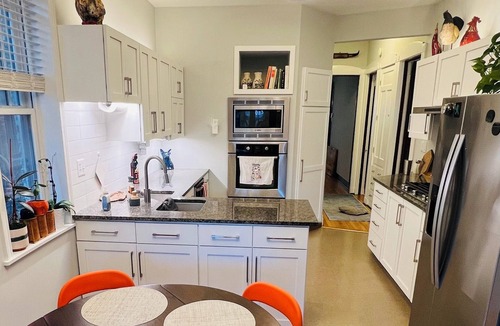 Andersonville Apartment | Clark and Balmoral