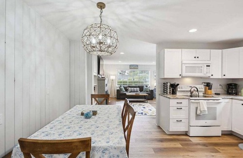 Cannon Beach House | Clark Cabin - Cozy Cottage!