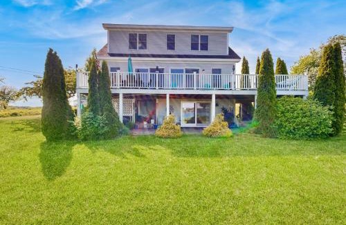 Harpswell House | Clark Cove