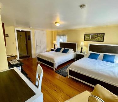 Newburyport Bed & Breakfast | Clark Currier Inn