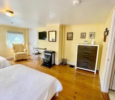 Newburyport Bed & Breakfast | Clark Currier Inn