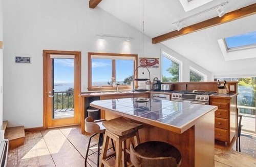 Tenants Harbor House | Clark Point Cottage, ocean access, panoramic views