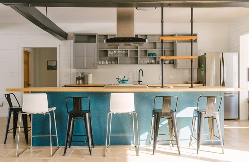 Prince Edward House | Clarke Road Retreat