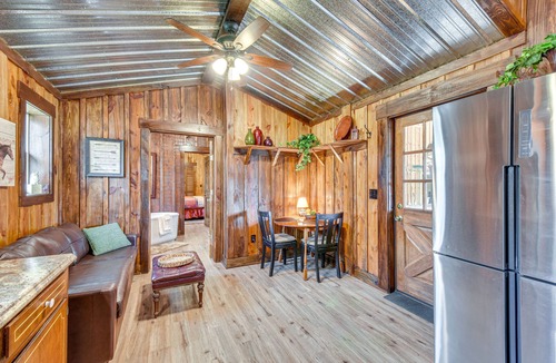 Clarkesville Cabin | Clarkesville 'Rustic Hideaway' on 38-Acre Farm!