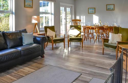 Monreith House | Clarksburn Blue