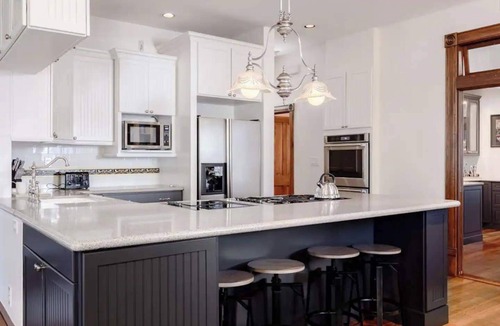 Clarksville House | Clarksville Charm - 5 BR / 3.5 Bath + Game Room