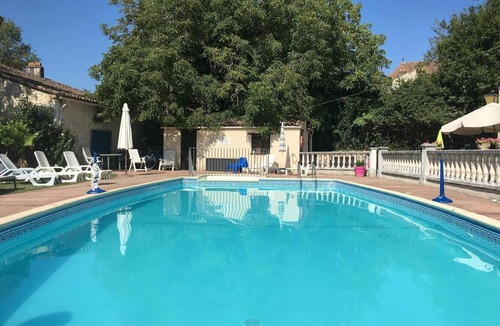 Les Leves-et-Thoumeyragues House | CLASS JONQUILLE GITE *