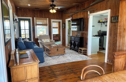 Kitty Hawk Cottage | CLASSIC 1935 OCEANFRONT BEACH COTTAGE