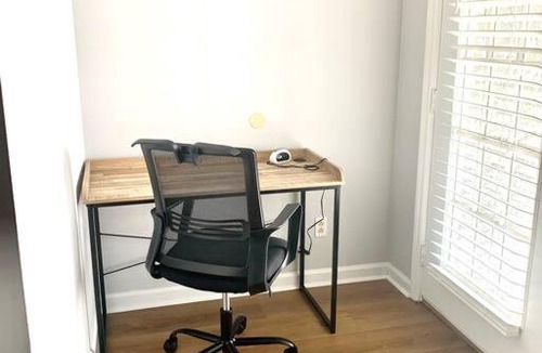 Downtown Nashville Apartment | Classic 2-Bedroom Condo w/Free Parking