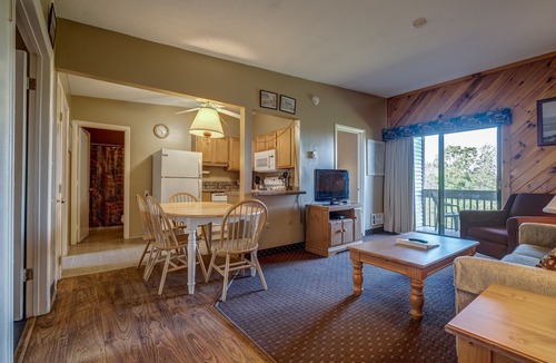 Weirs Beach Condo | Classic 3BR Getaway – Short Drive to Lake & Beach
