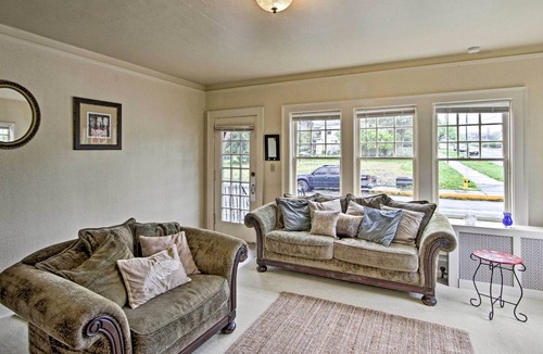 Aberdeen Apartment | Classic Aberdeen Apt 1 Mi to Riverfront Park!