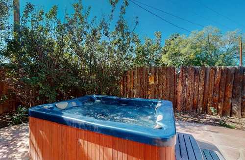 Taos House | Classic Adobe with hot tub, covered patio & pond near town
