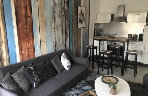 Maraussan Apartment | Classic apartment - marina room