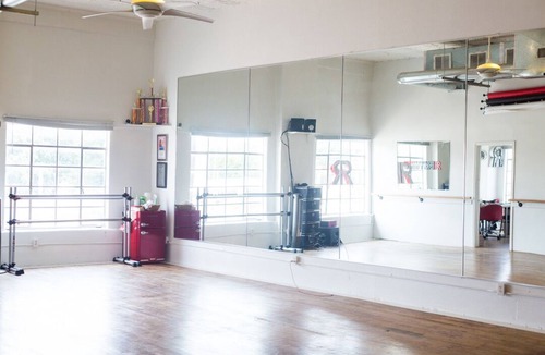 South Dallas - Fair Park Apartment | Classic Artist Loft in the Heart of Historic Fair Park