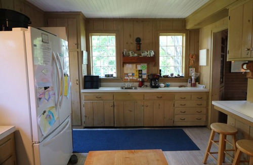 Kennebunk House | Classic Beach Cottage - 4 Min Walk to Beachn6/27-7/3 - Friday Checkout Offered