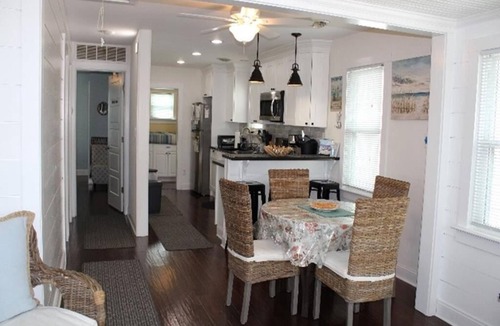 Ship Bottom House | Classic Beach Cottage w/private yard