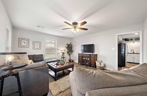 La Porte House | Classic Beach Retreat: Sylvan Beach|Coastal Views