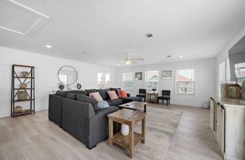 Jamaica Beach House | Classic beachfront home with panoramic ocean views and multiple decks
