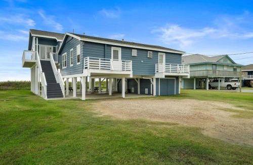 Jamaica Beach House | Classic beachfront home with panoramic ocean views and multiple decks