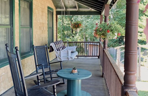 North Falmouth House | Classic Cape Cod Cottage