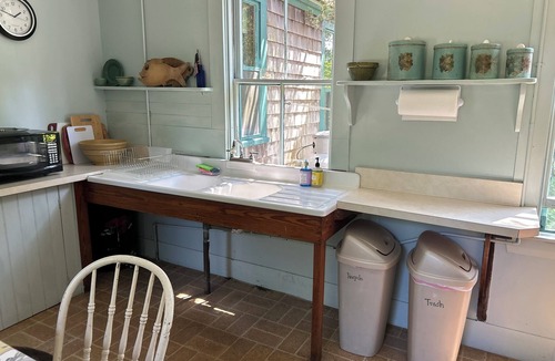 Cataumet House | Classic Cape Cod on the beach