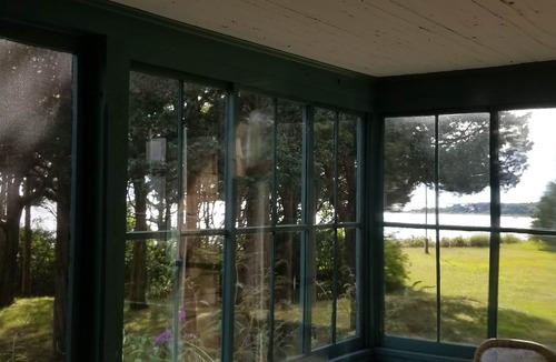 Cataumet House | Classic Cape Cod on the beach