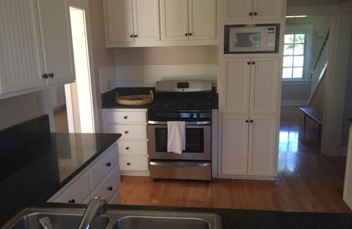 College Hill House | Classic College Hill detached house