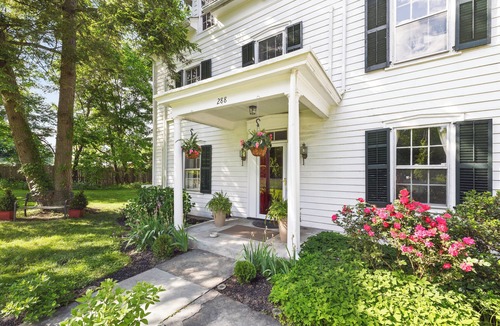 Kingston House | Classic Country 6 Bedroom