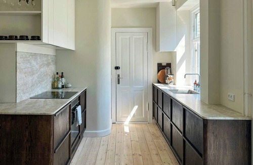 Frederiksberg Apartment | Classic flat near Frederiksberg Gardens