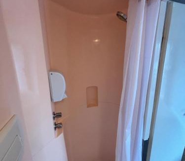 Fontenay-Tresigny Hotel | Classic Hôtel - Fontenay-Trésigny