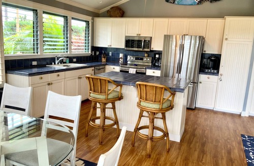 Kaanapali Cottage | CLASSIC HAWAIIAN COTTAGE