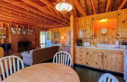 Saint George Cabin | Classic home overlooking the St. George River with deck & great views