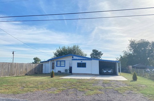 Mountain Park House | Classic Humble 1950s Ranch Home in a Secluded Area Near the Mountains.