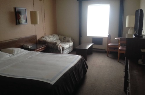 Melville Hotel | Classic Inn