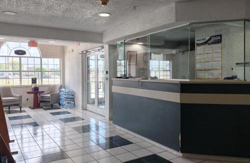 Rio Vista Hotel | Classic Inn San Marcos, TX