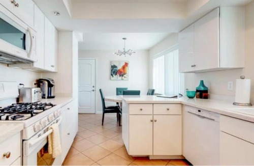 Silver Spur Ranch House | Classic Mid-Century Modern Home