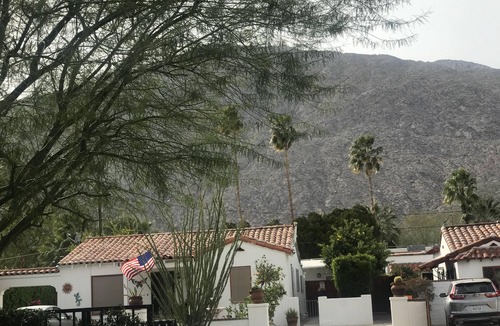 Warm Sands House | Classic Mid Century Modern - SPRING RATE REDUCTION