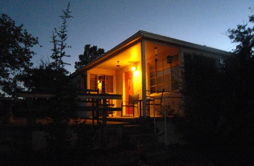 Tyrone Cottage | Classic Mid-Century Modern Cottage in the sky