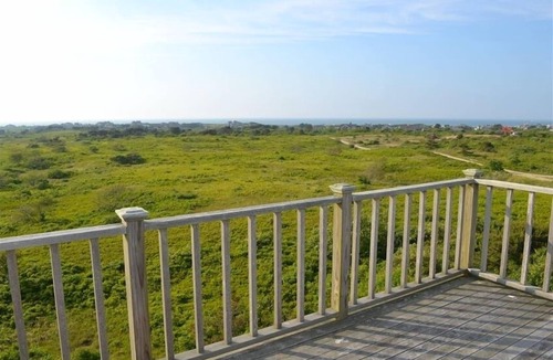 Dionis House | Classic Nantucket Charmer with Panoramic Dionis Views