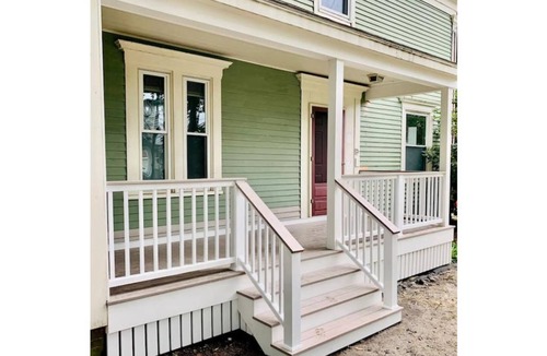 Westbrook Apartment | Classic New England Charm