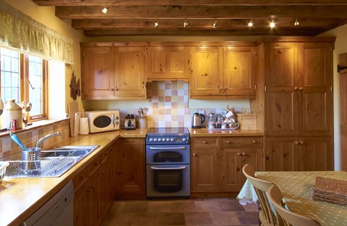 Little Marcle House | Classic Oak Frame Cottage - beautiful views